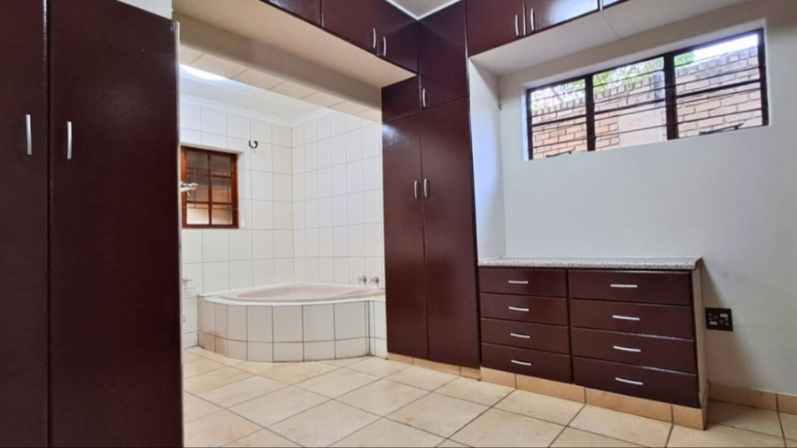 3 Bedroom Property for Sale in Bodorp North West
